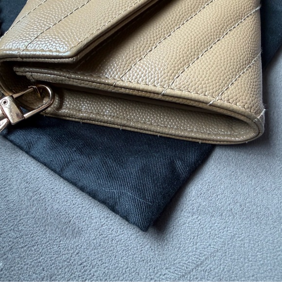 Beige YSL monogram with gold wallet on chain bag clutch - Picture 4 of 11